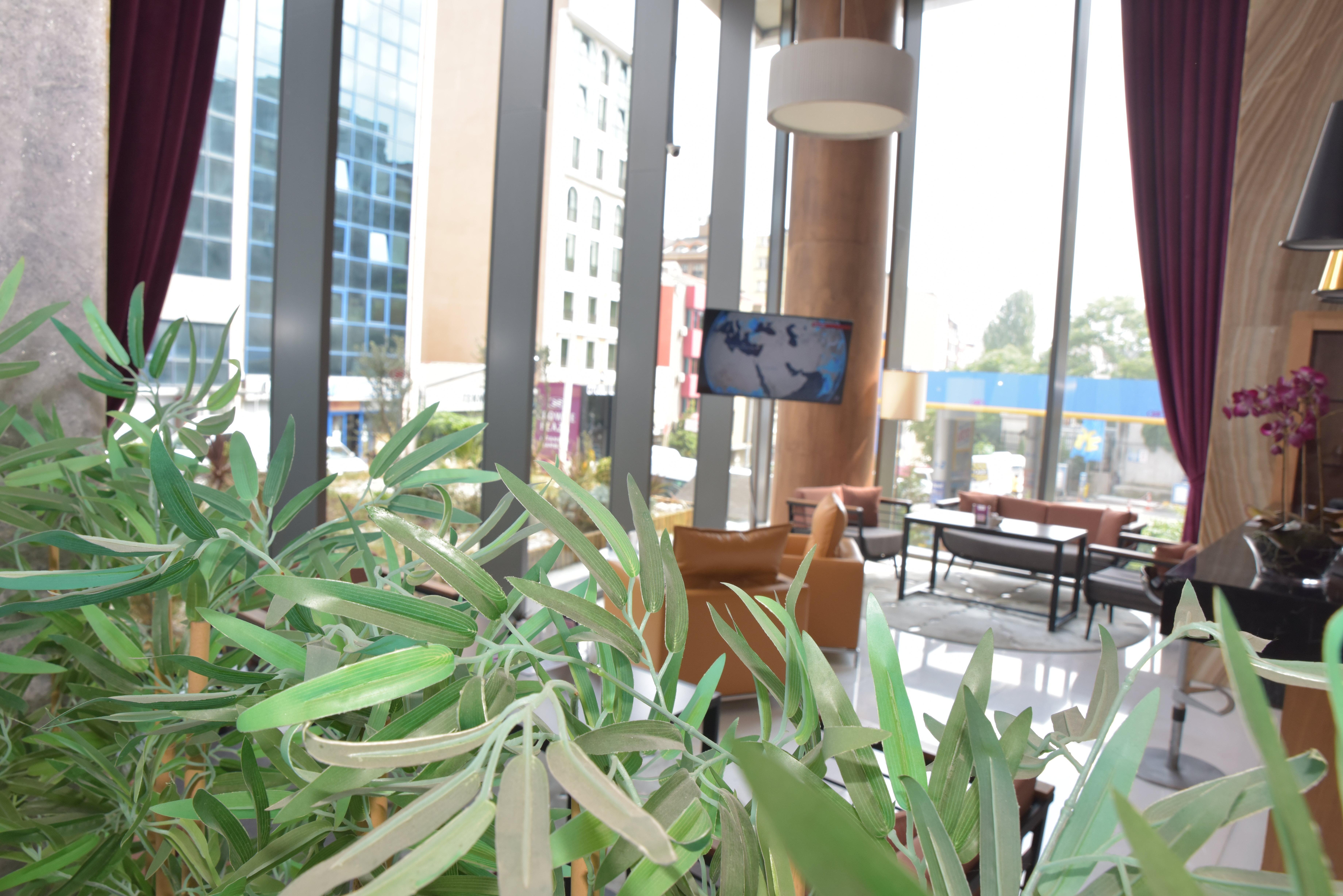Hotel Crowne Plaza Istanbul Harbiye By Ihg Esterno foto Interior of the hotel