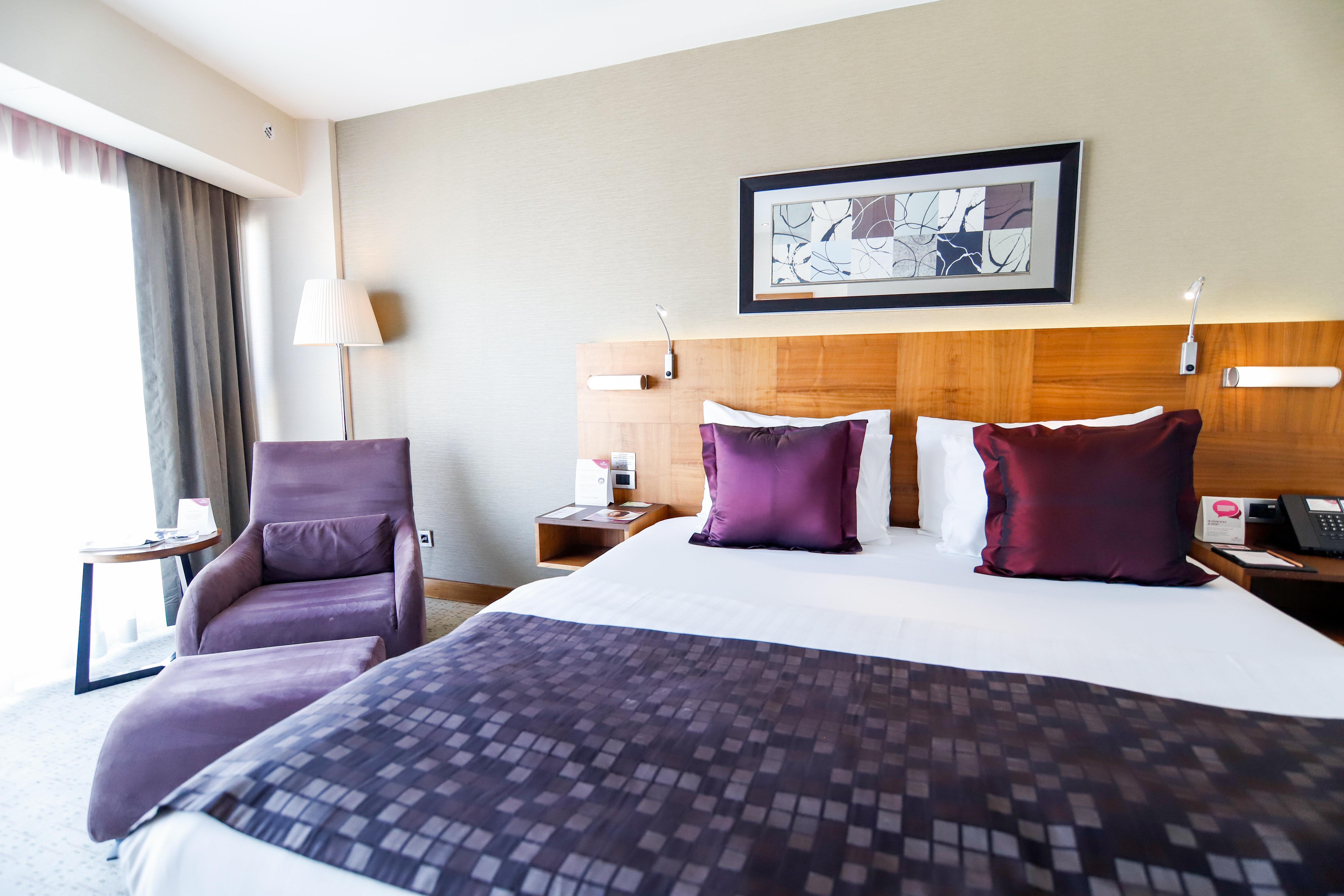 Hotel Crowne Plaza Istanbul Harbiye By Ihg Esterno foto A room at the hotel