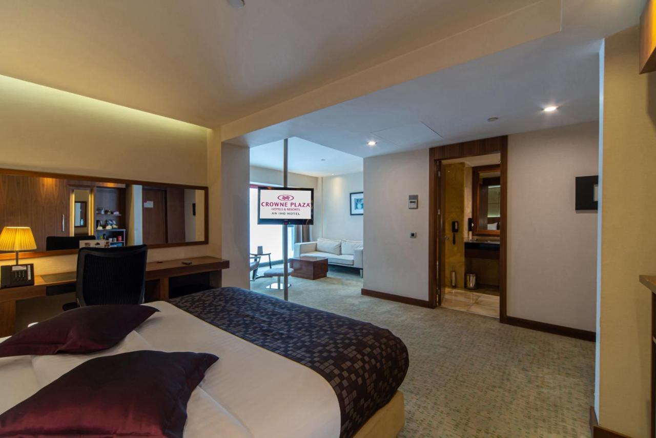 Hotel Crowne Plaza Istanbul Harbiye By Ihg Esterno foto Suite