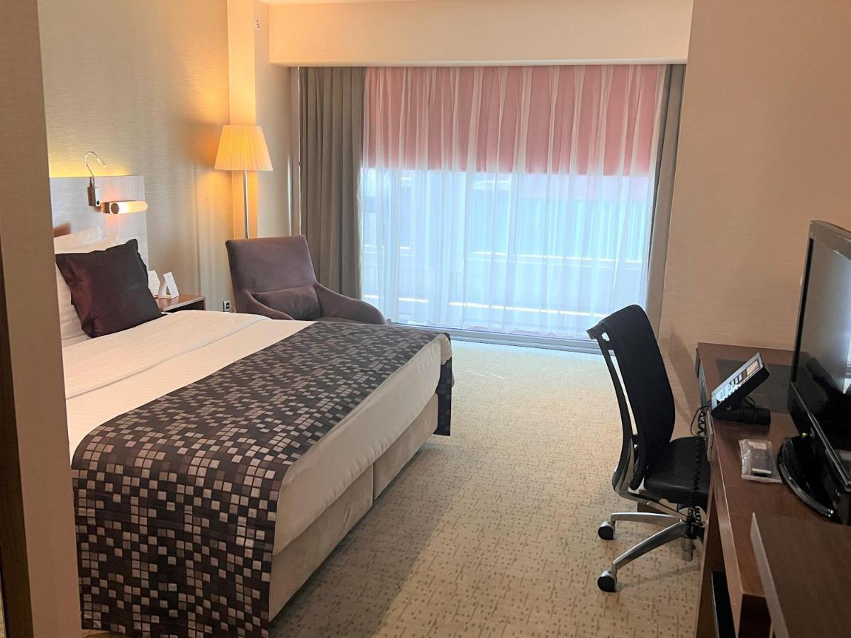 Hotel Crowne Plaza Istanbul Harbiye By Ihg Esterno foto